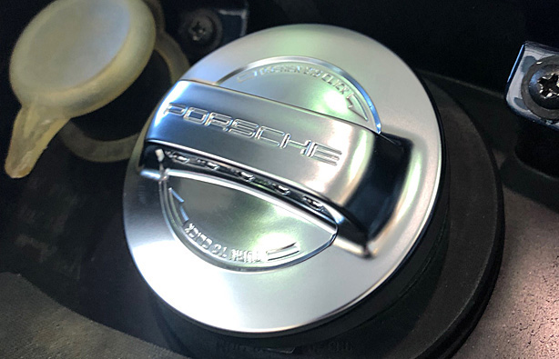 Silver Sport Gas Cap (993/964/911) : Suncoast Porsche Parts